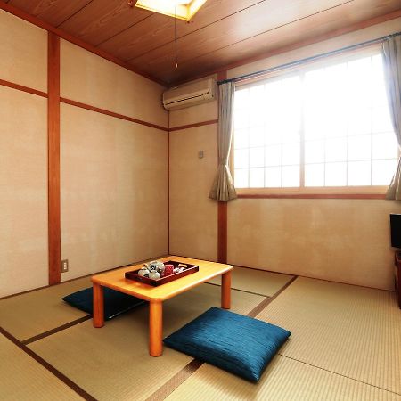 Auberge La Chaumiere Otari ภายนอก รูปภาพ