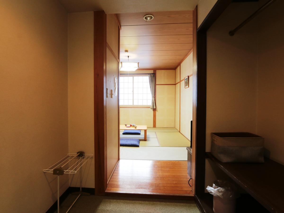 Auberge La Chaumiere Otari ภายนอก รูปภาพ