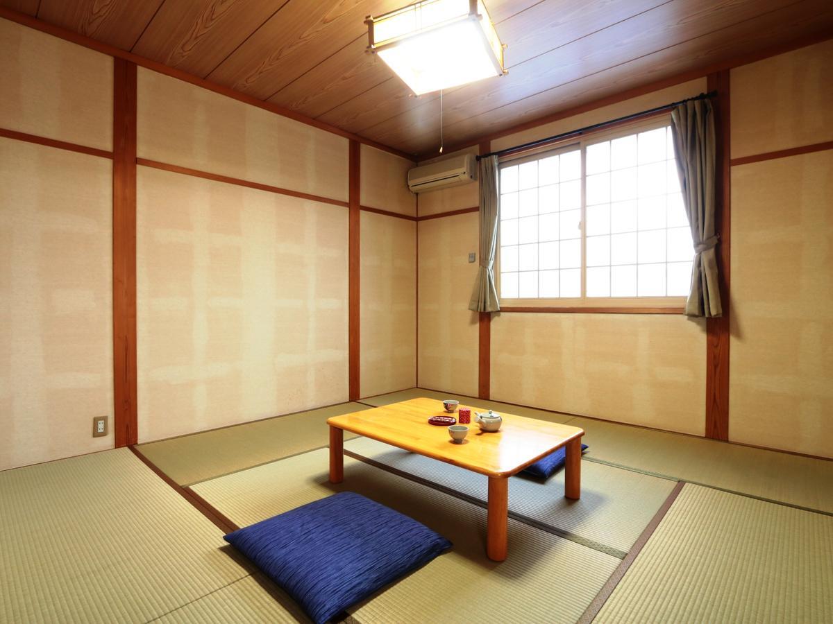 Auberge La Chaumiere Otari ภายนอก รูปภาพ
