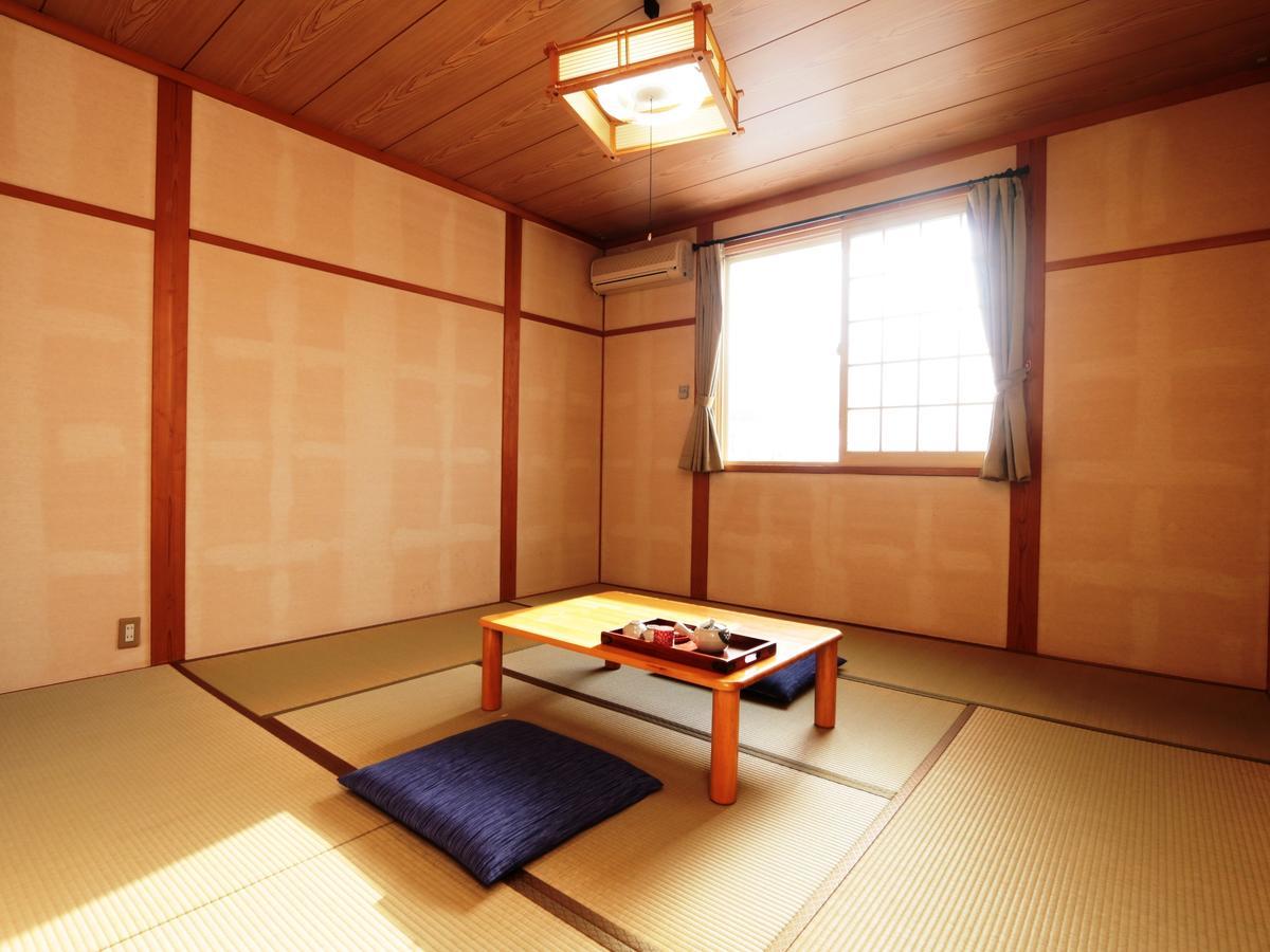 Auberge La Chaumiere Otari ภายนอก รูปภาพ