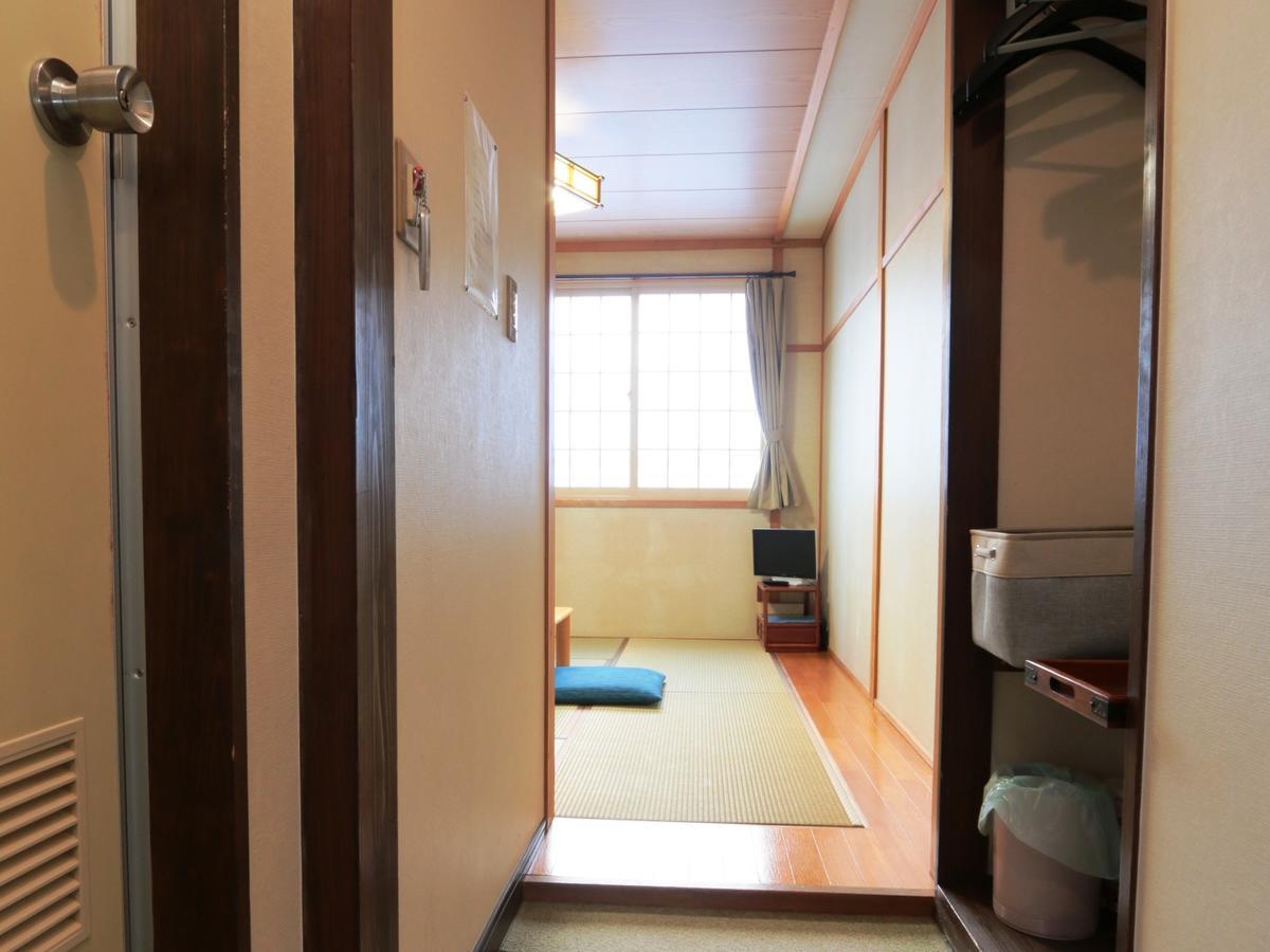 Auberge La Chaumiere Otari ภายนอก รูปภาพ